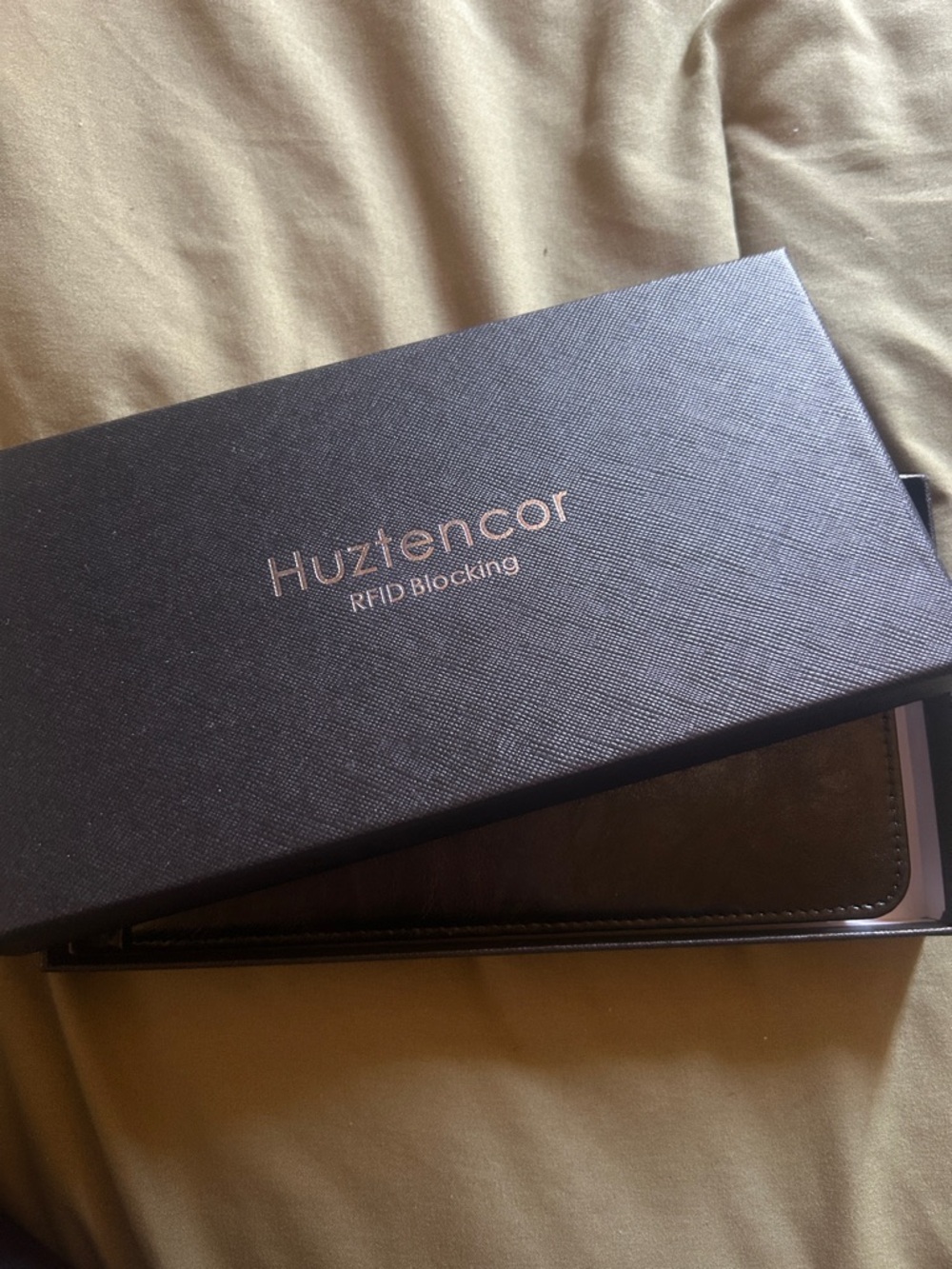 Huztencor RFID Blocking Wallet
